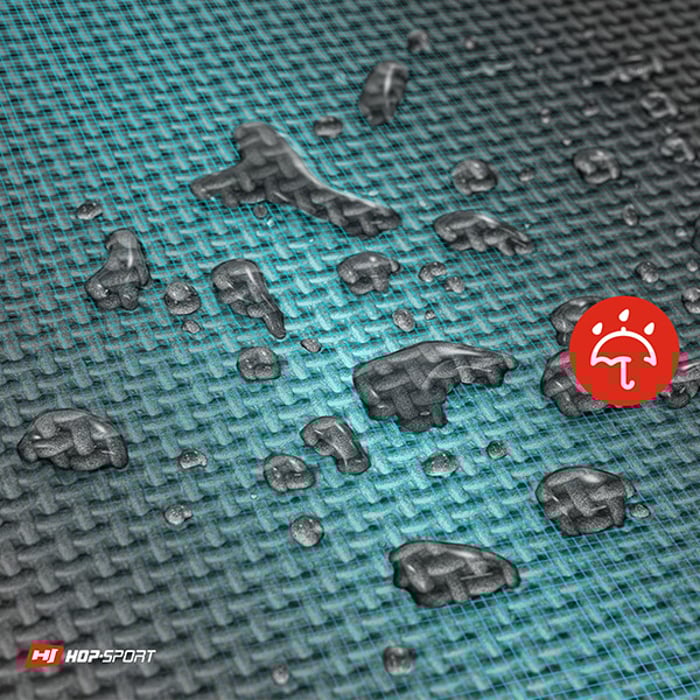 Gotas de agua sobre la estera Hop-Sport