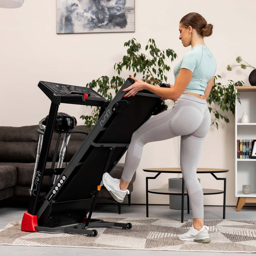 d646ca0f-8b31-4f2a-9808-fef1f5d