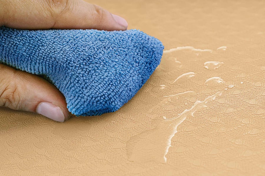 e7ddb798-b7ba-4334-2e6d-9ea0950